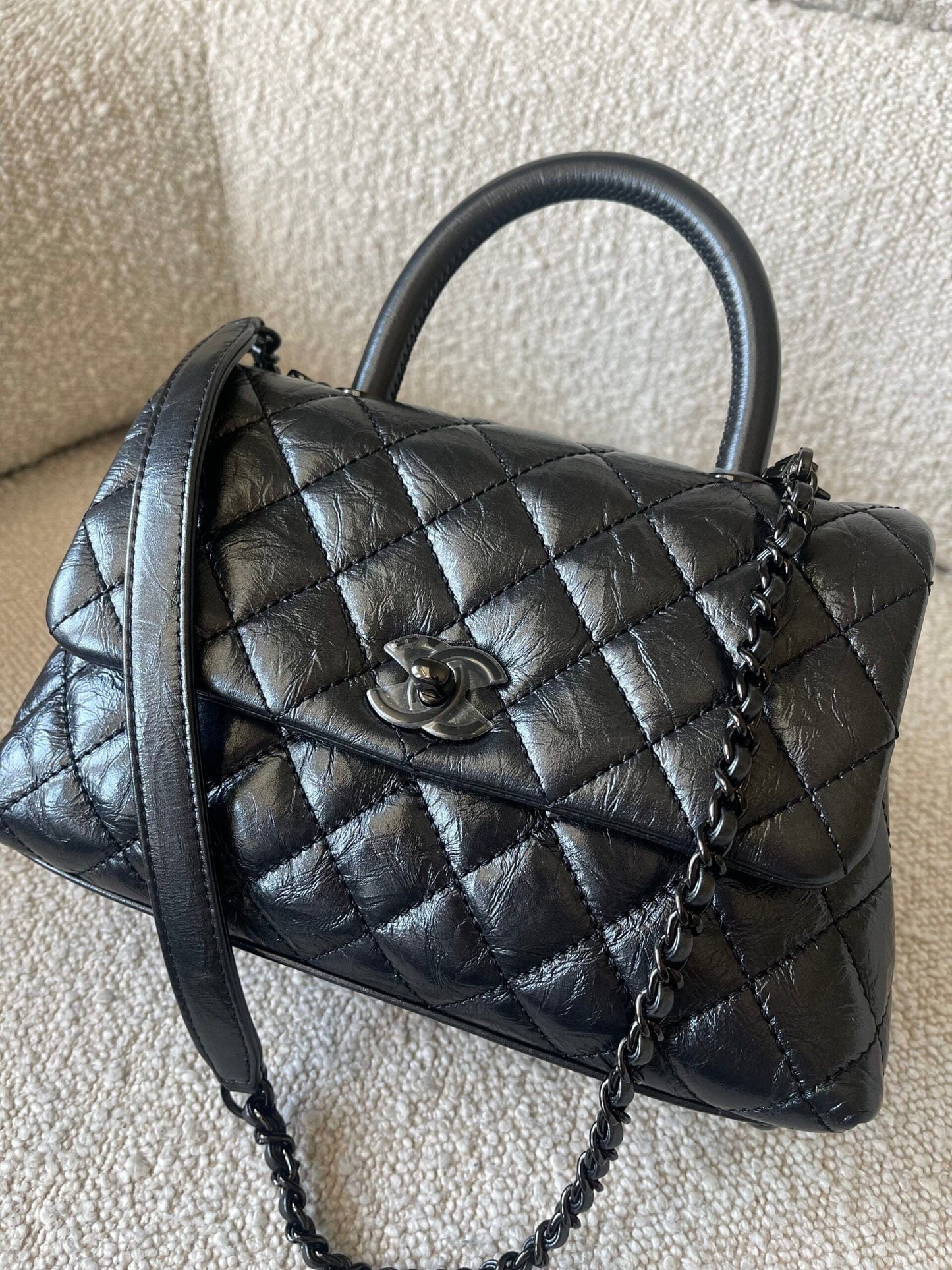 20P So Black Calfskin Quilted Coco Handle Small with Black Hardware