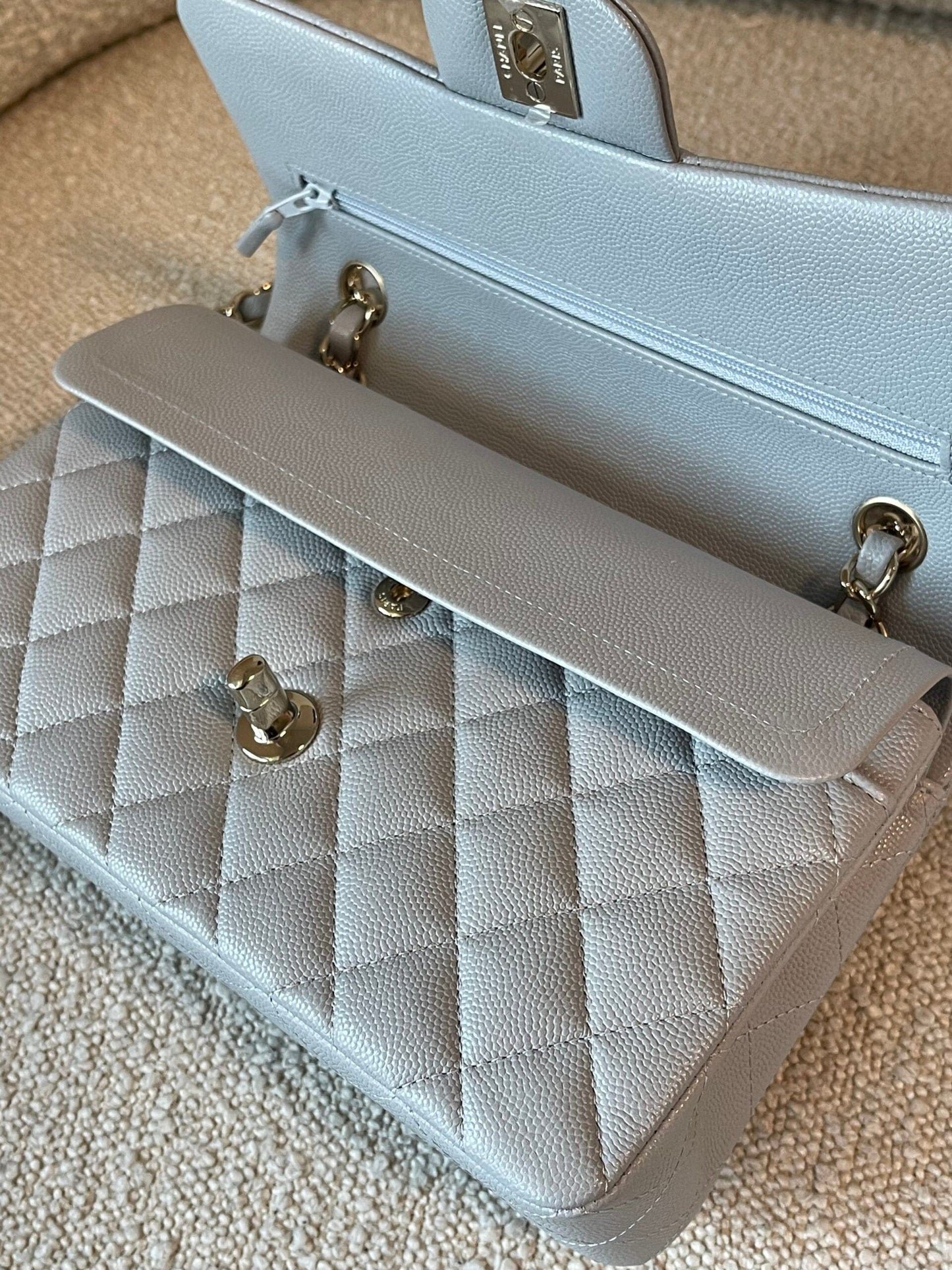 21A Grey Caviar Quilted Classic Flap Small LGHW