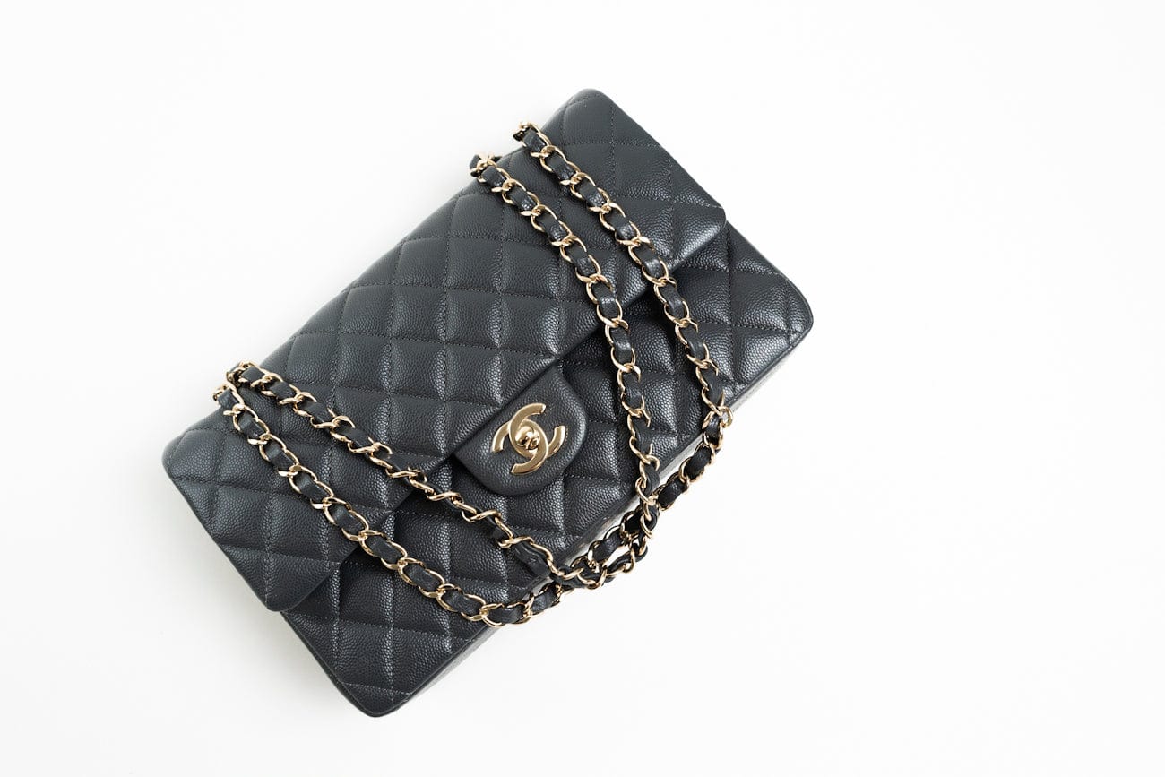 21B Grey Caviar Quilted Classic Flap Medium Light Gold Hardware