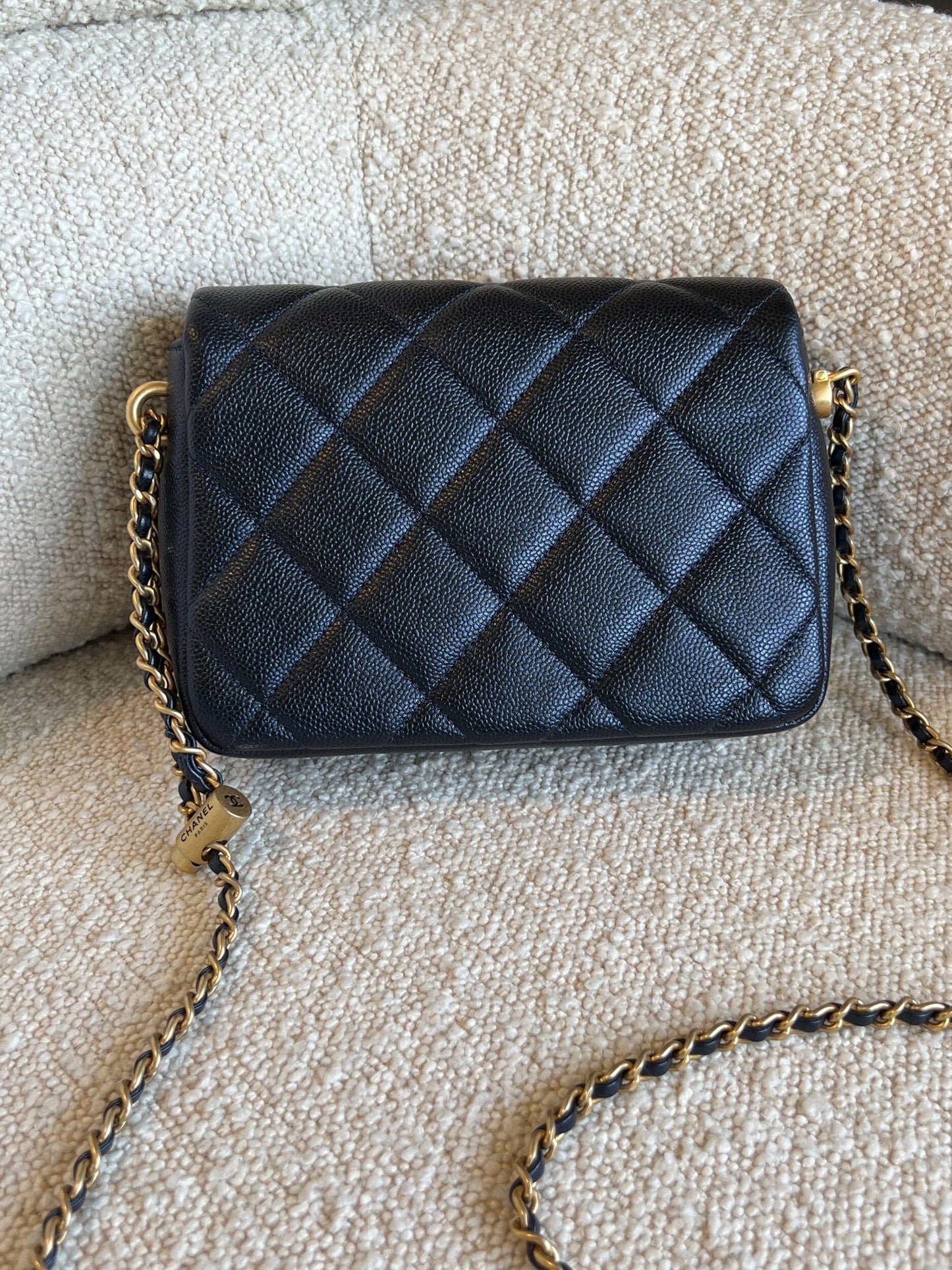 21K My Perfect Bag Iridescent Black Caviar Quilted AGHW