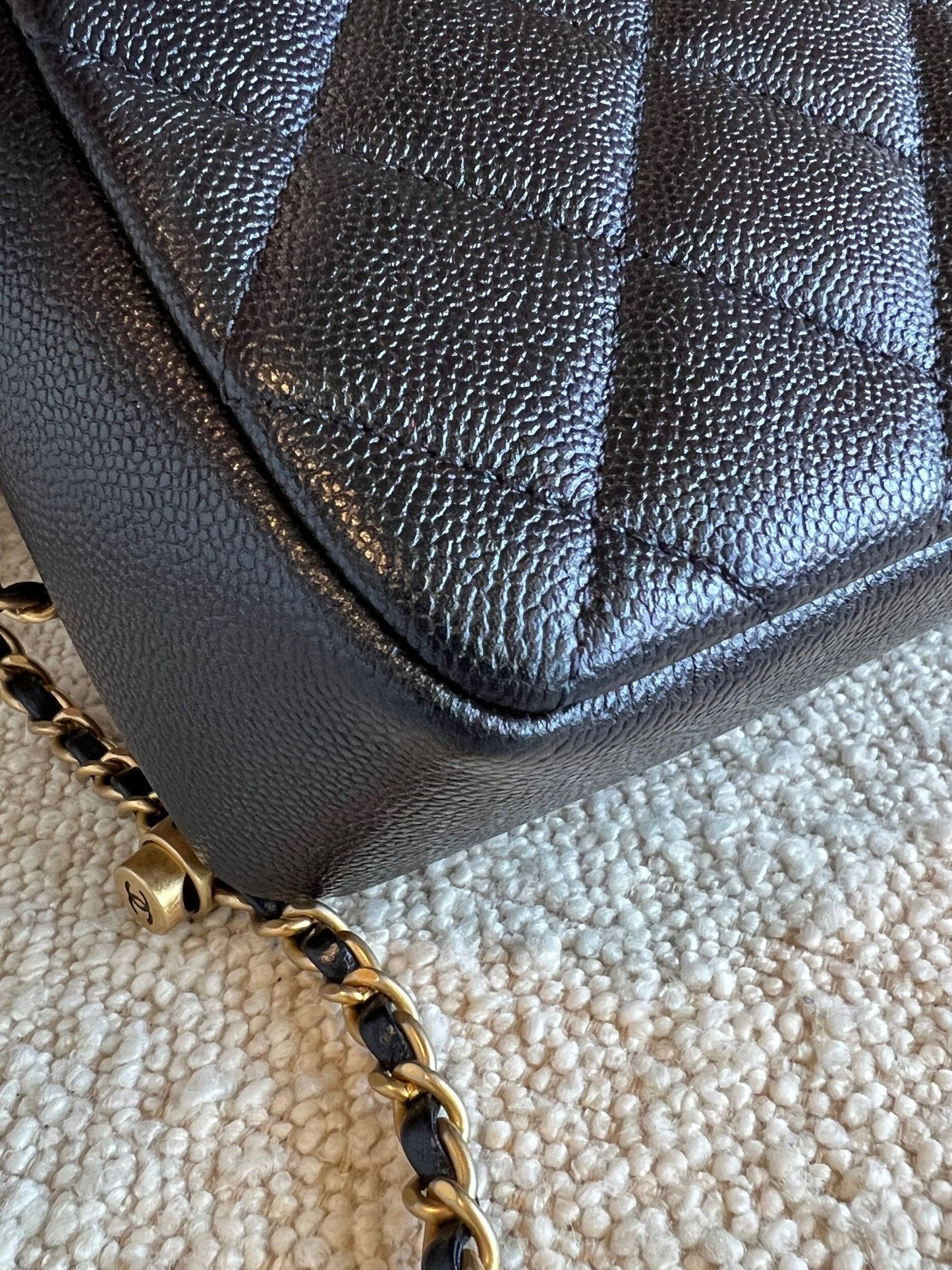 21K My Perfect Bag Iridescent Black Caviar Quilted AGHW