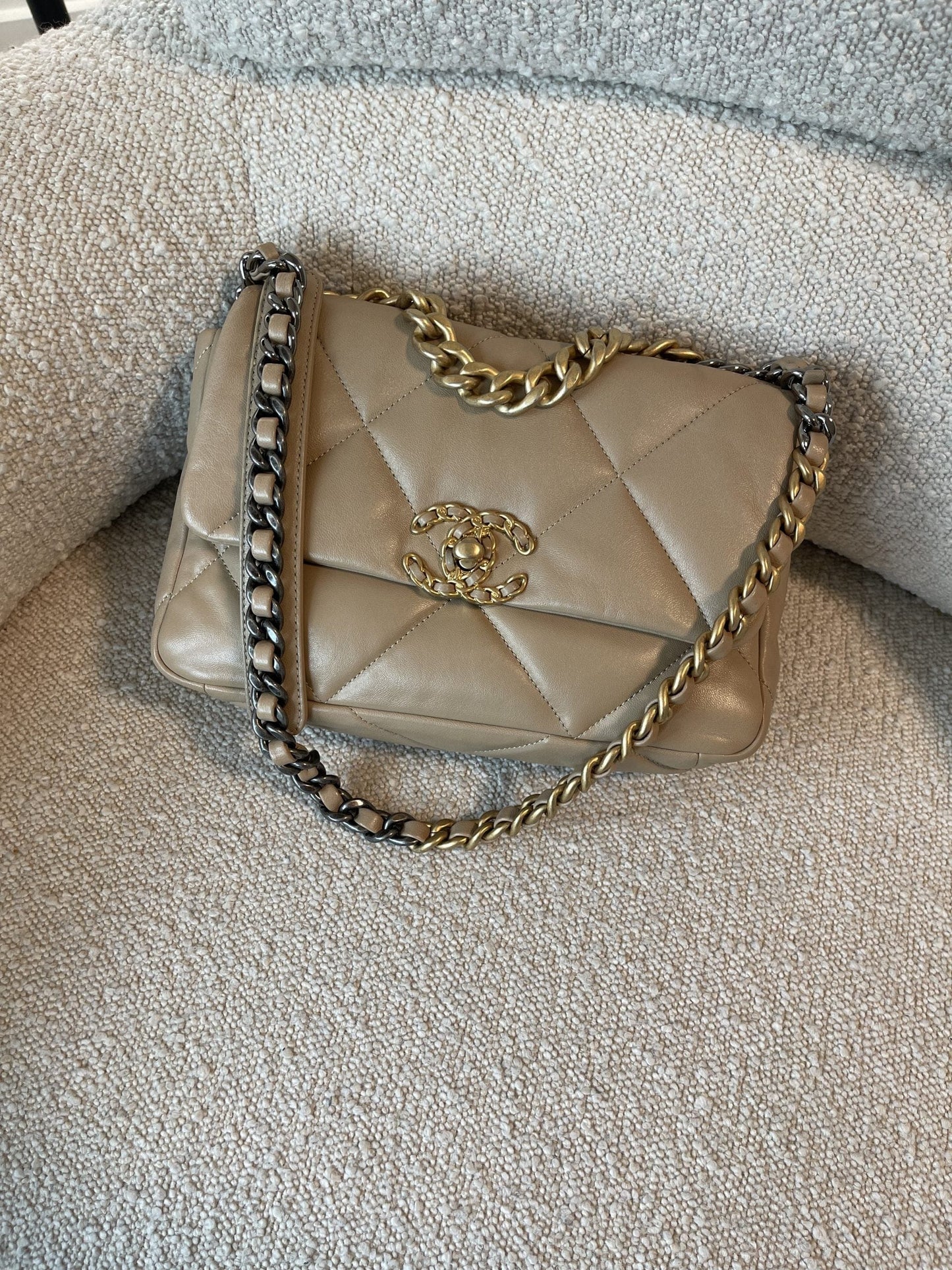 21S Beige Lambskin Quilted 19 Flap Small Mixed Hardware