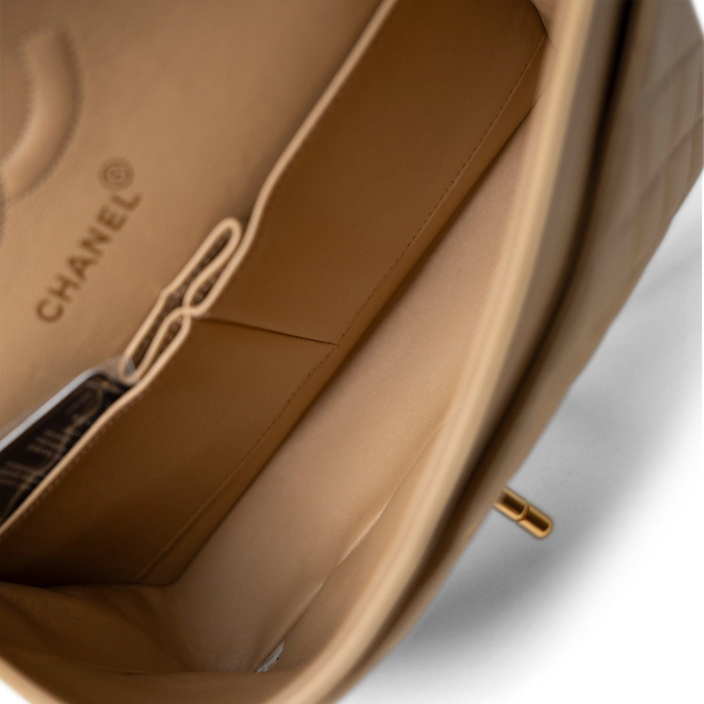 Vintage Beige Lambskin Quilted Classic Flap Medium Gold Hardware