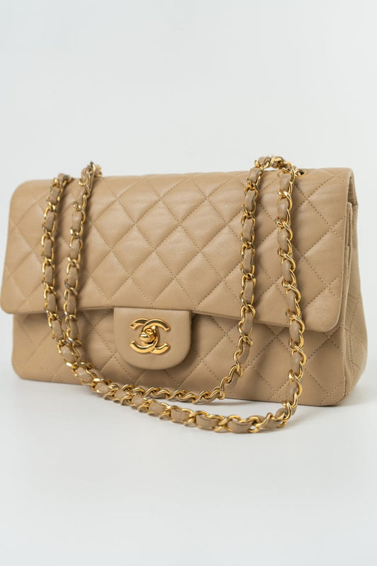 Vintage Beige Lambskin Quilted Classic Flap Medium GHW
