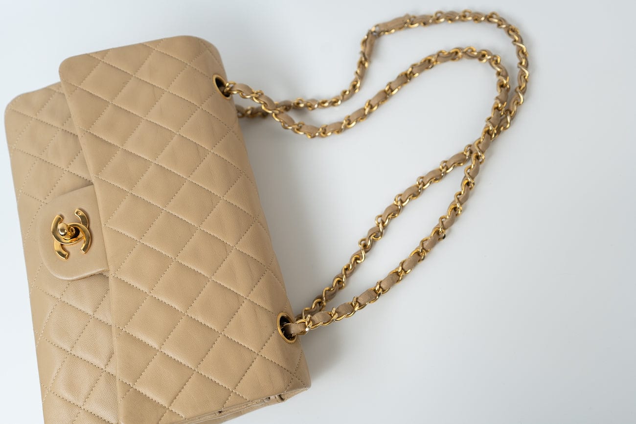 Vintage Beige Lambskin Quilted Classic Flap Medium GHW