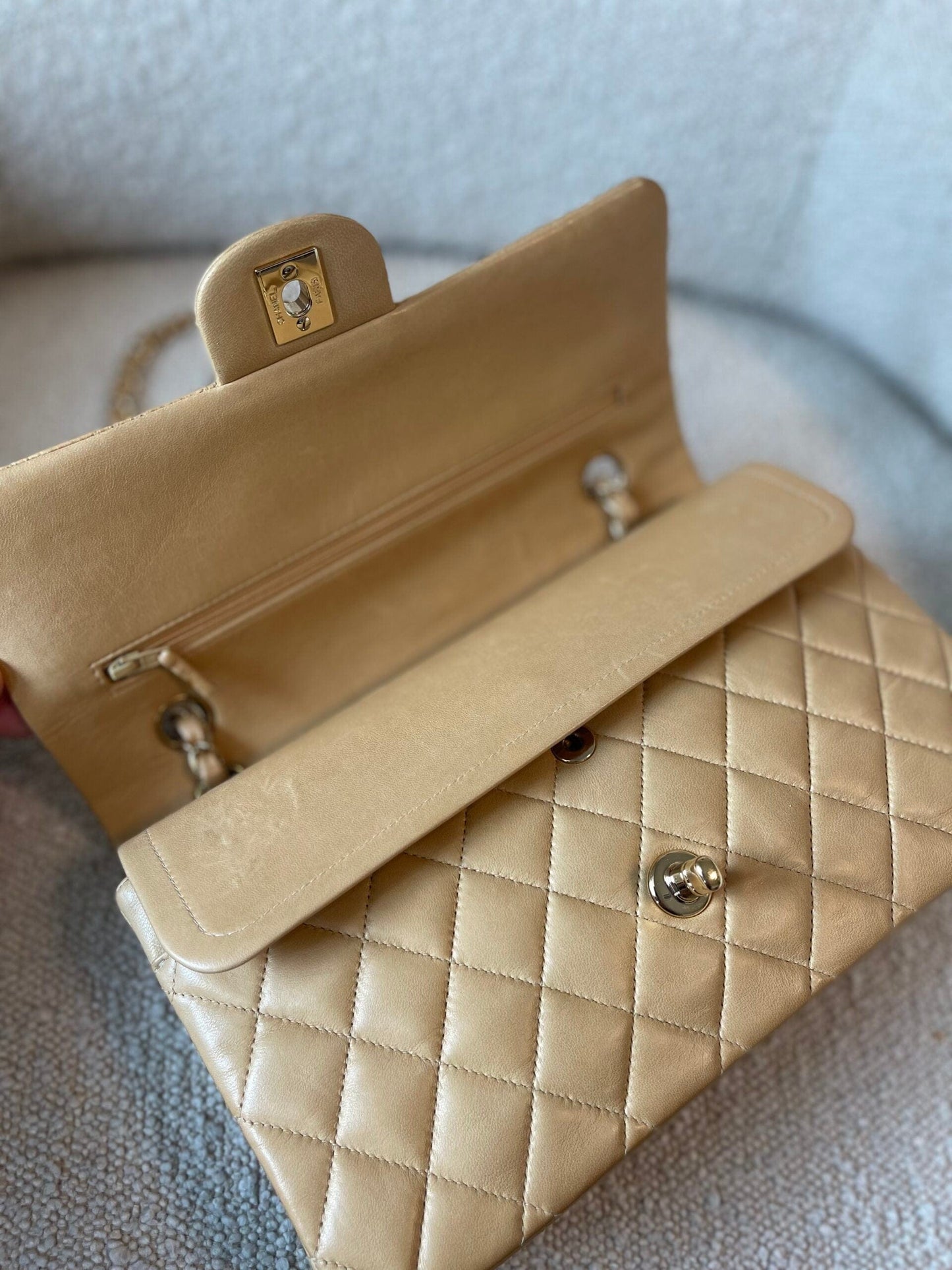 Vintage Beige Lambskin Quilted Classic Flap Medium GHW