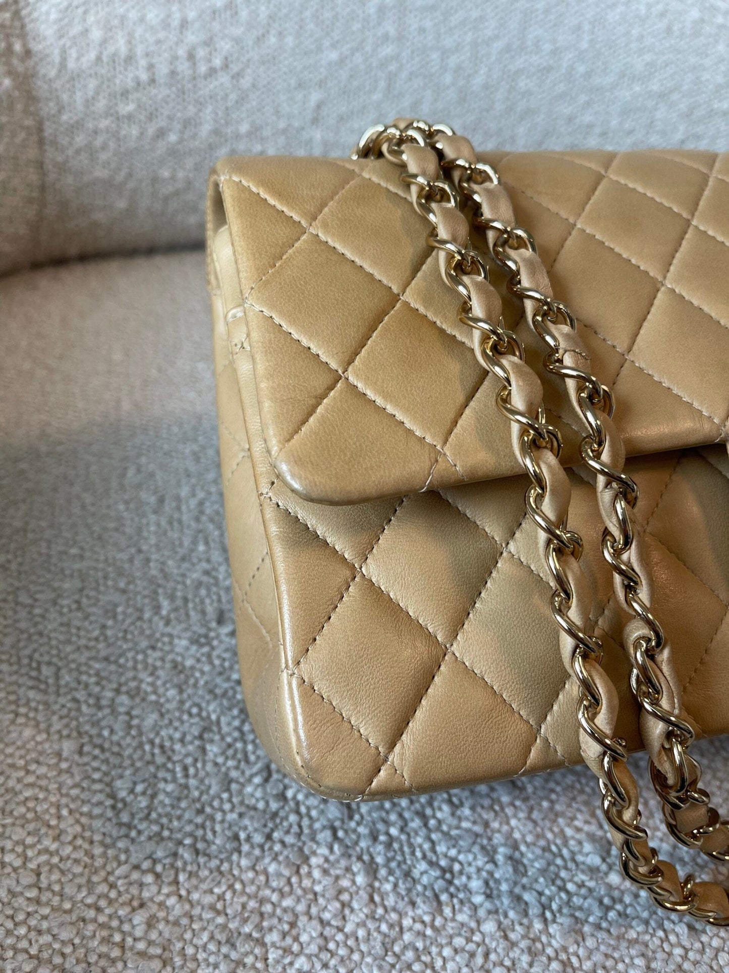 Vintage Beige Lambskin Quilted Classic Flap Medium GHW