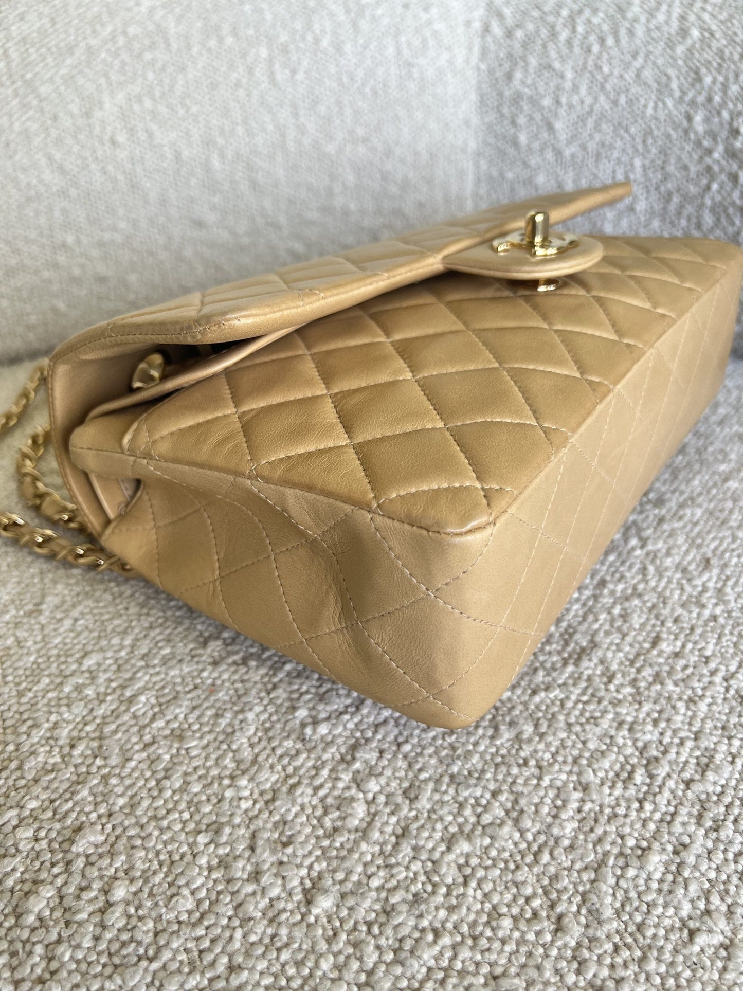 Vintage Beige Lambskin Quilted Classic Flap Medium GHW