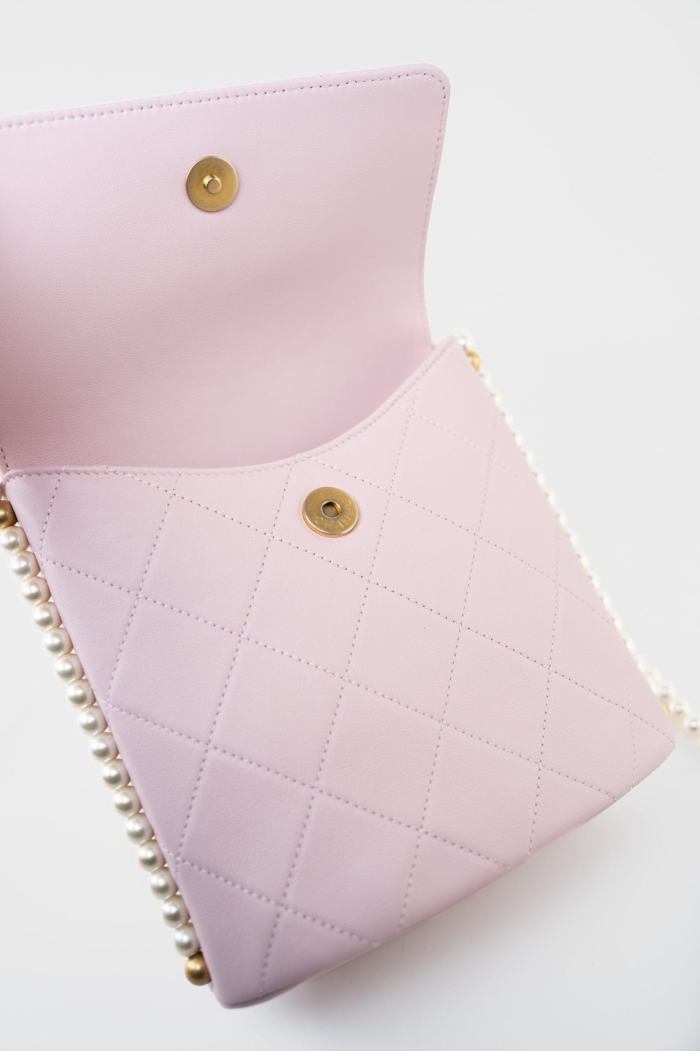 21S Light Pink / Rose Clair Calfskin Quilted All About Pearls Small Hobo Bag