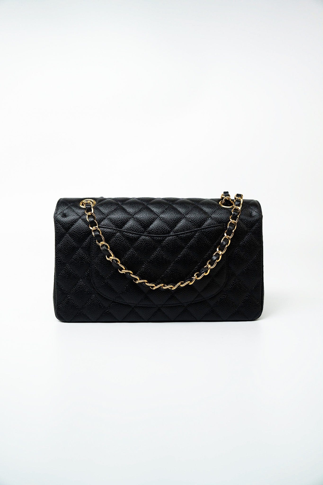 (Rev) Medium Black Caviar Quilted Classic Flap Gold Hardware