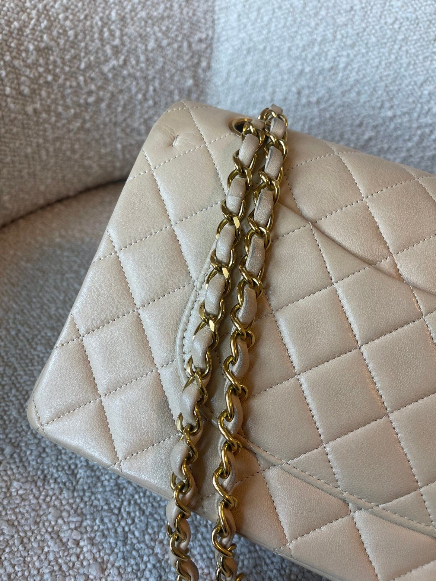 Vintage Beige Lambskin Quilted Classic Flap Medium Gold Hardware