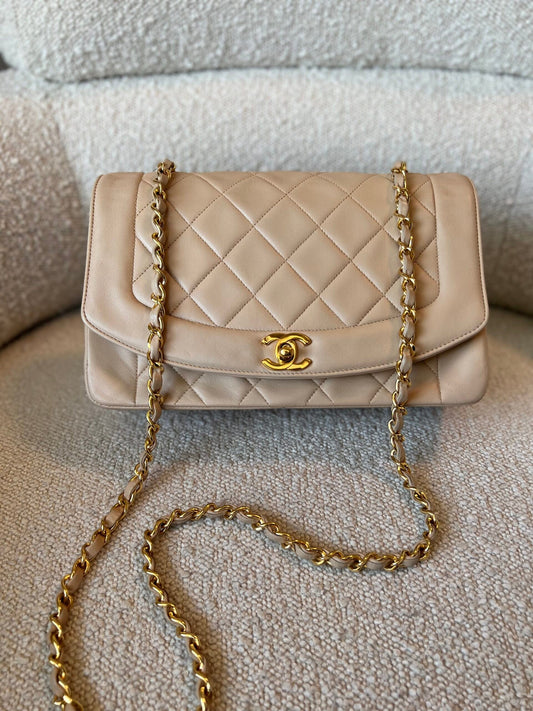 Vintage Beige Lambskin Quilted Medium Diana Flap Gold Hardware