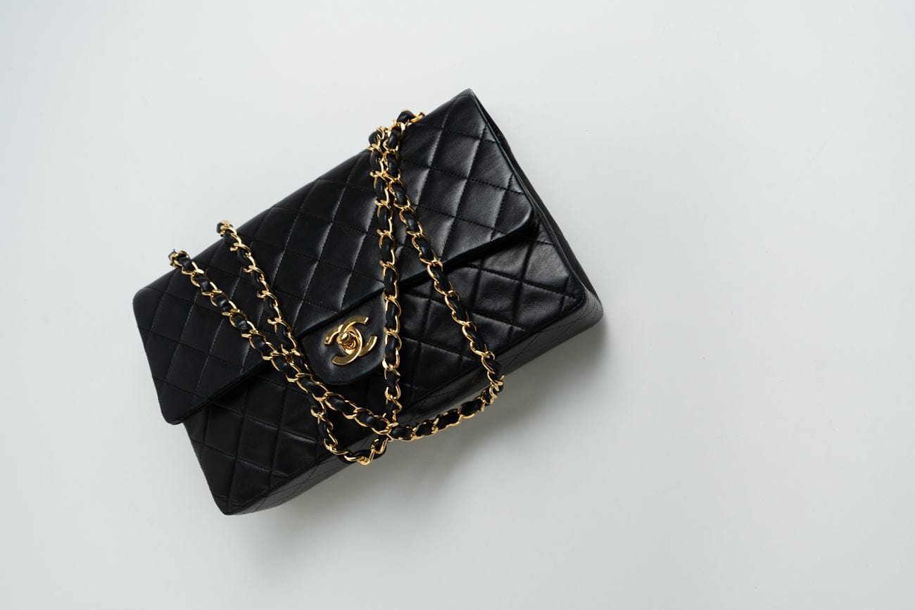 Vintage Black Lambskin Quilted Classic Flap Medium GHW