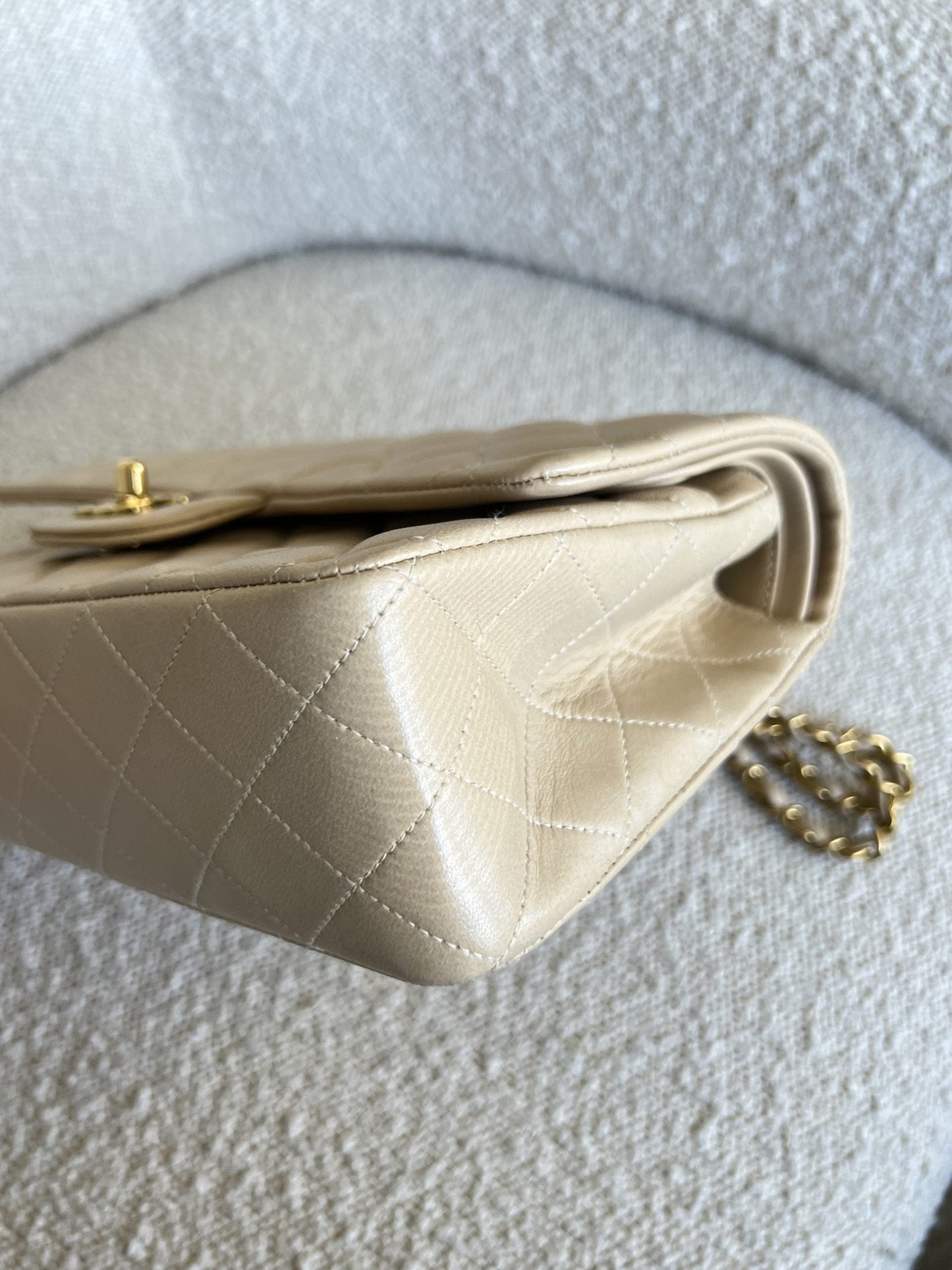 Vintage Light Beige Lambskin Quilted Classic Flap Medium GHW