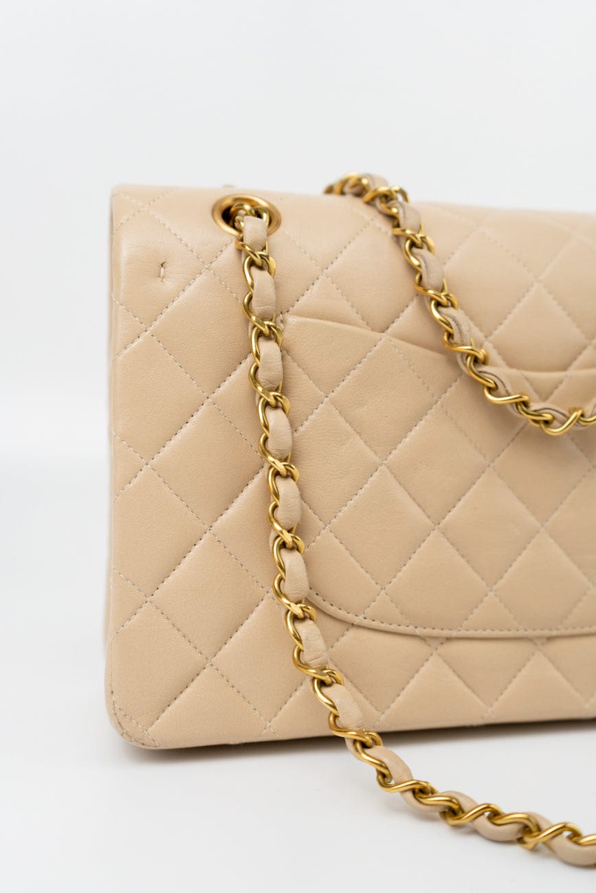 Vintage Light Beige Lambskin Quilted Classic Flap Medium GHW