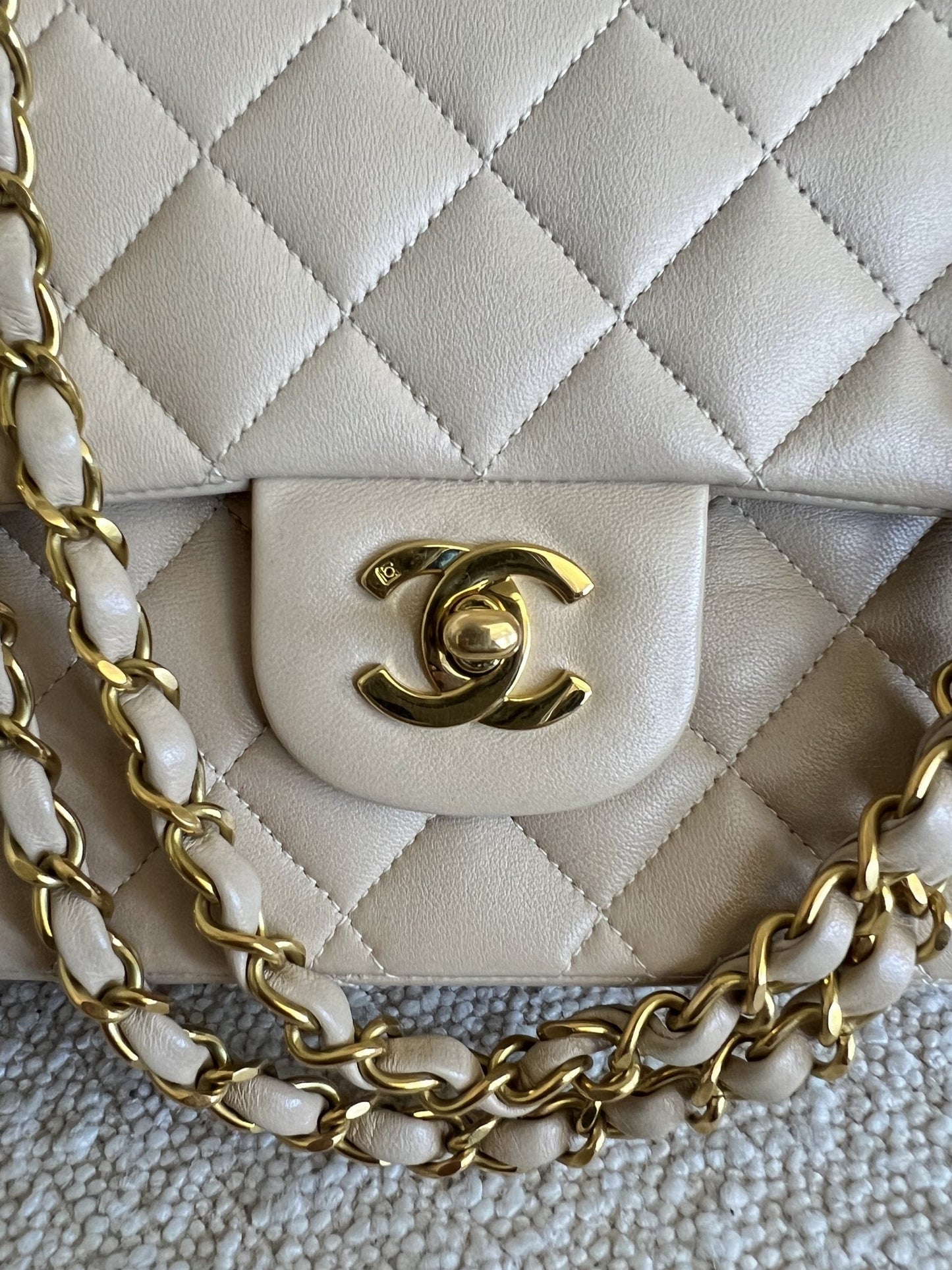 Vintage Light Beige Lambskin Quilted Classic Flap Medium GHW