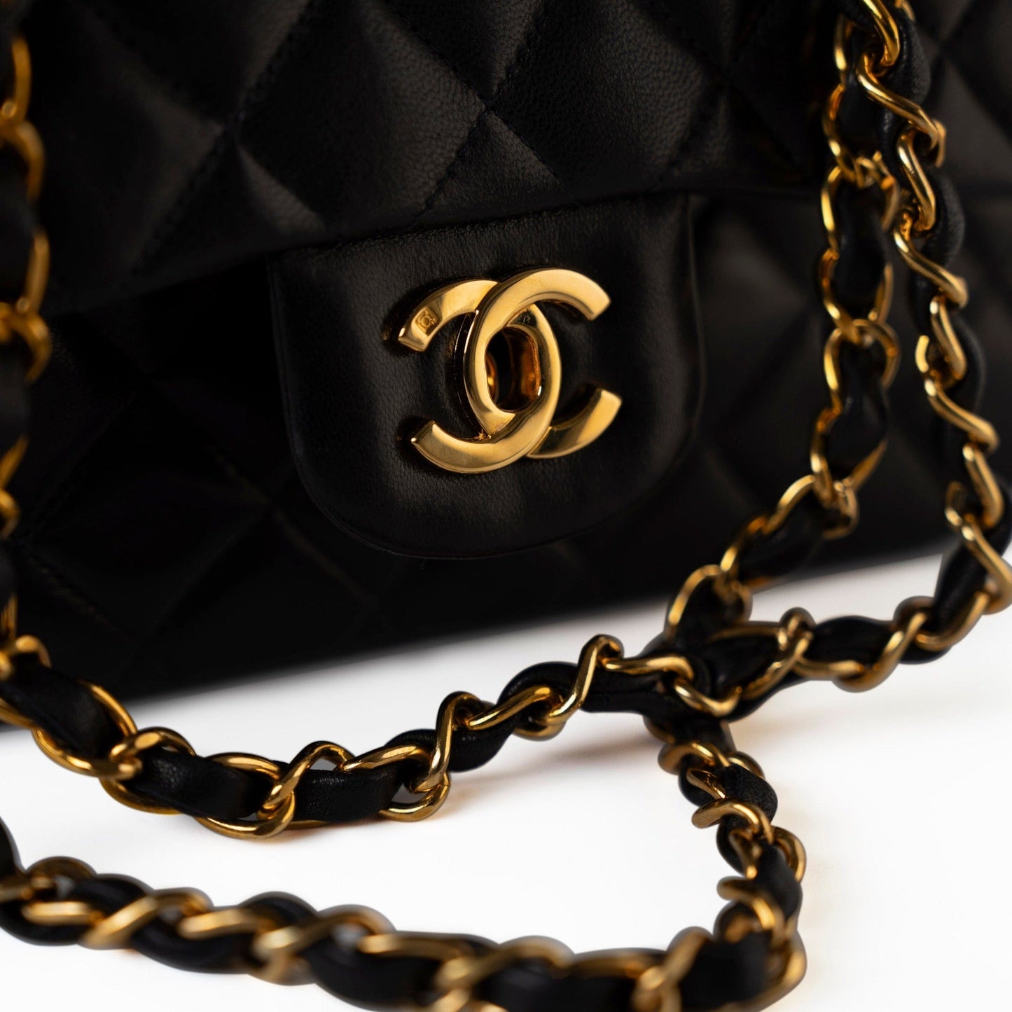 Vintage Small Black Lambskin Quilted Classic Flap Small GHW