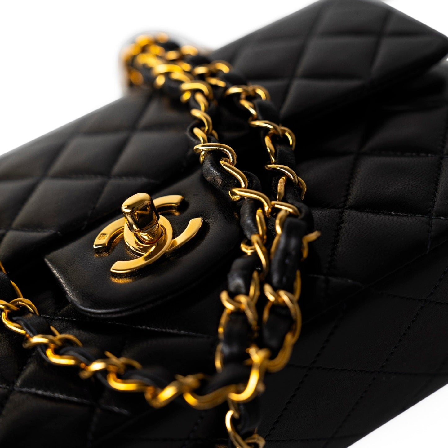 Vintage Small Black Lambskin Quilted Classic Flap Small GHW