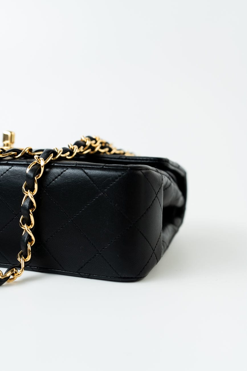 Vintage Small Classic Flap Black Lambskin Quilted GHW