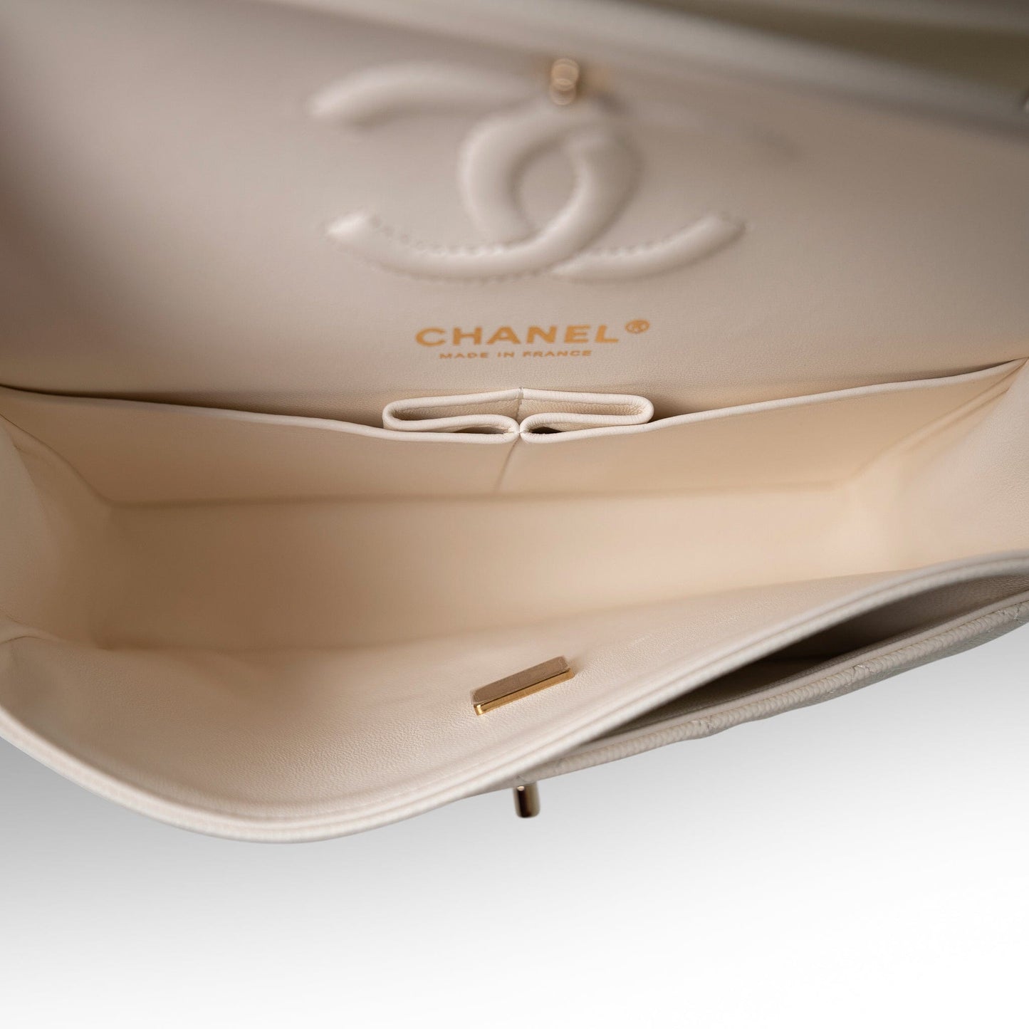 21B Ivory Caviar Quilted Classic Flap Small Light Gold Hardware