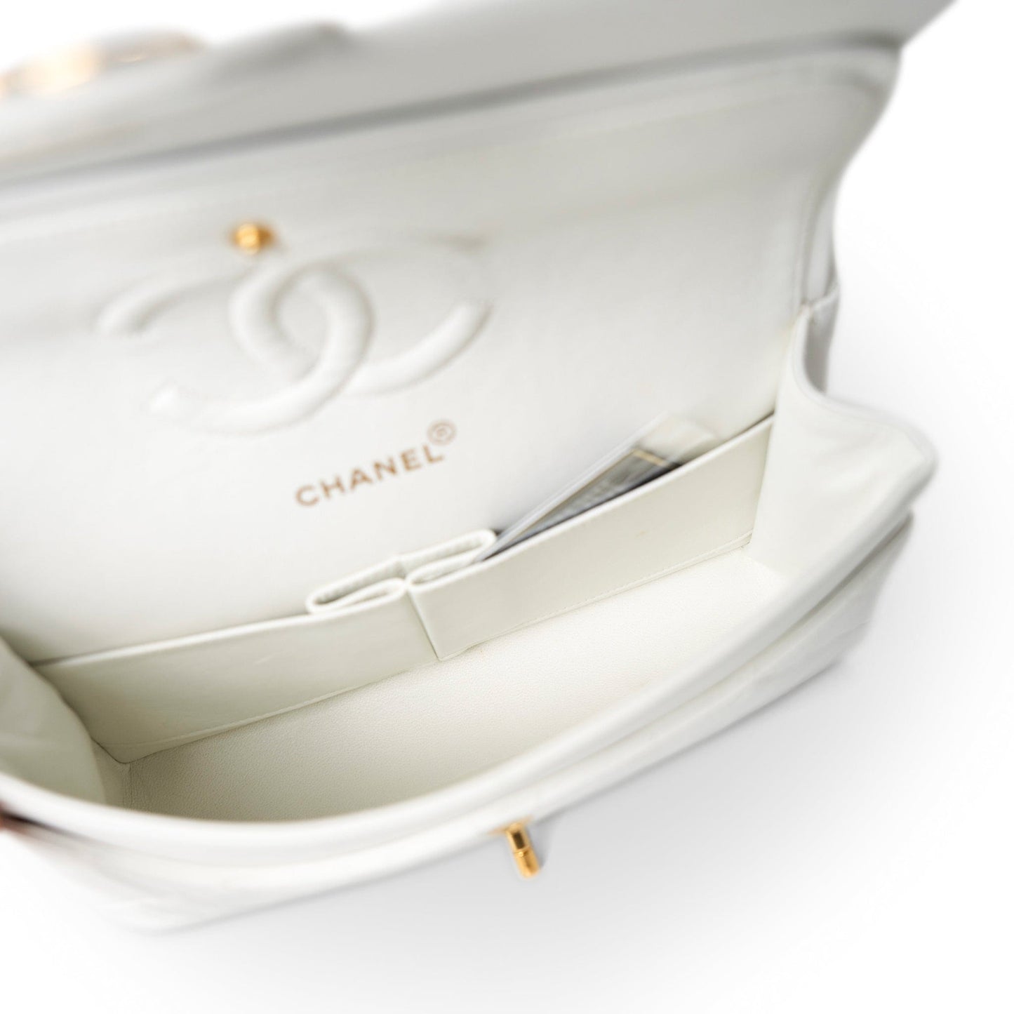 Vintage White Lambskin Quilted Classic Flap Medium Gold Hardware