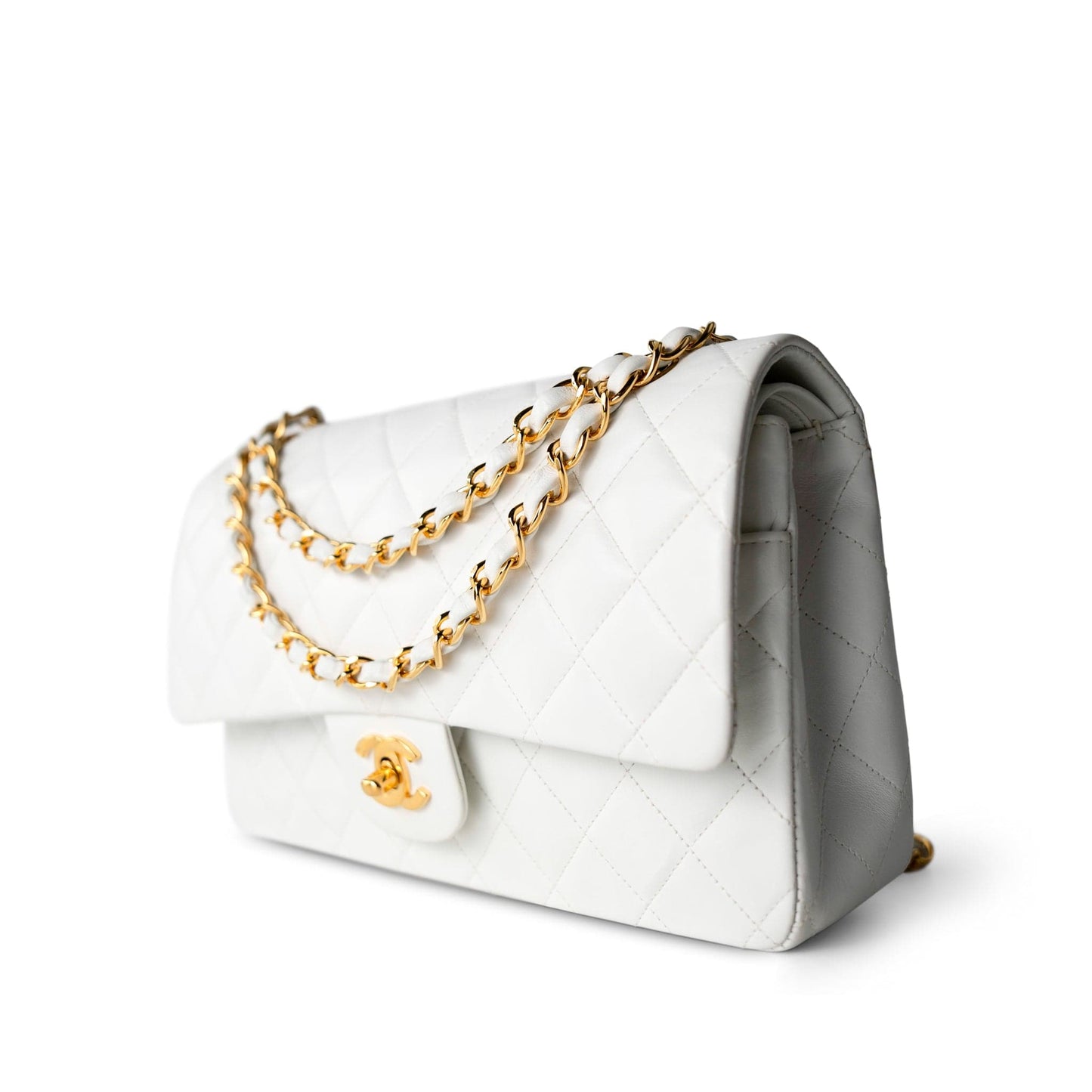Vintage White Lambskin Quilted Classic Flap Medium Gold Hardware