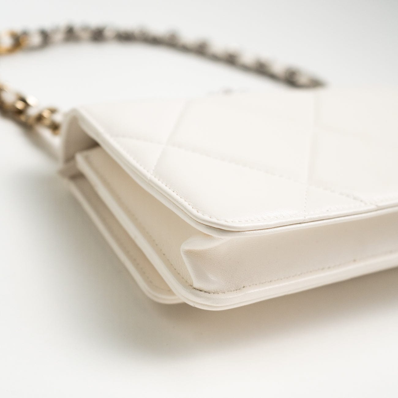 White Lambskin Quilted 19 Wallet on Chain (WOC)