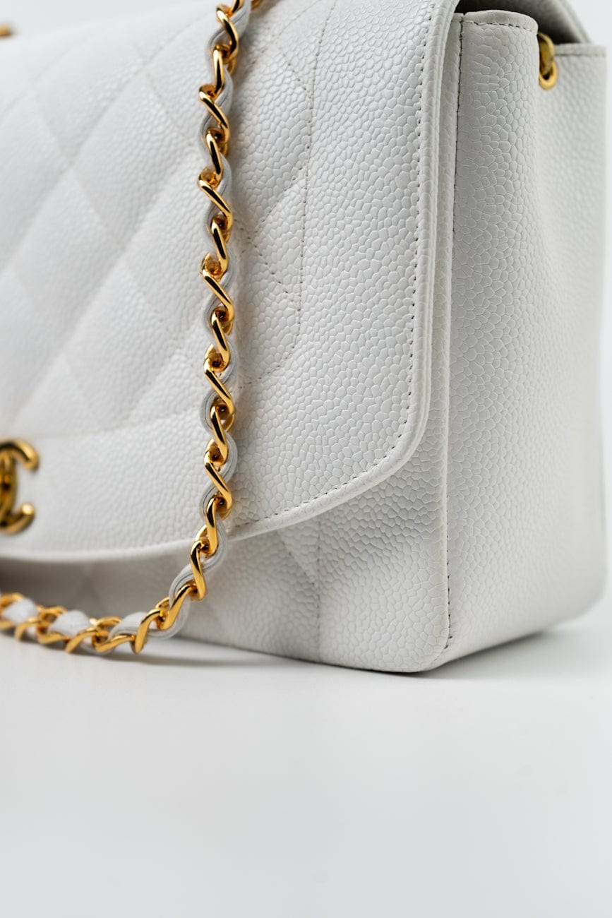 Vintage White Caviar Quilted Medium Diana Flap GHW