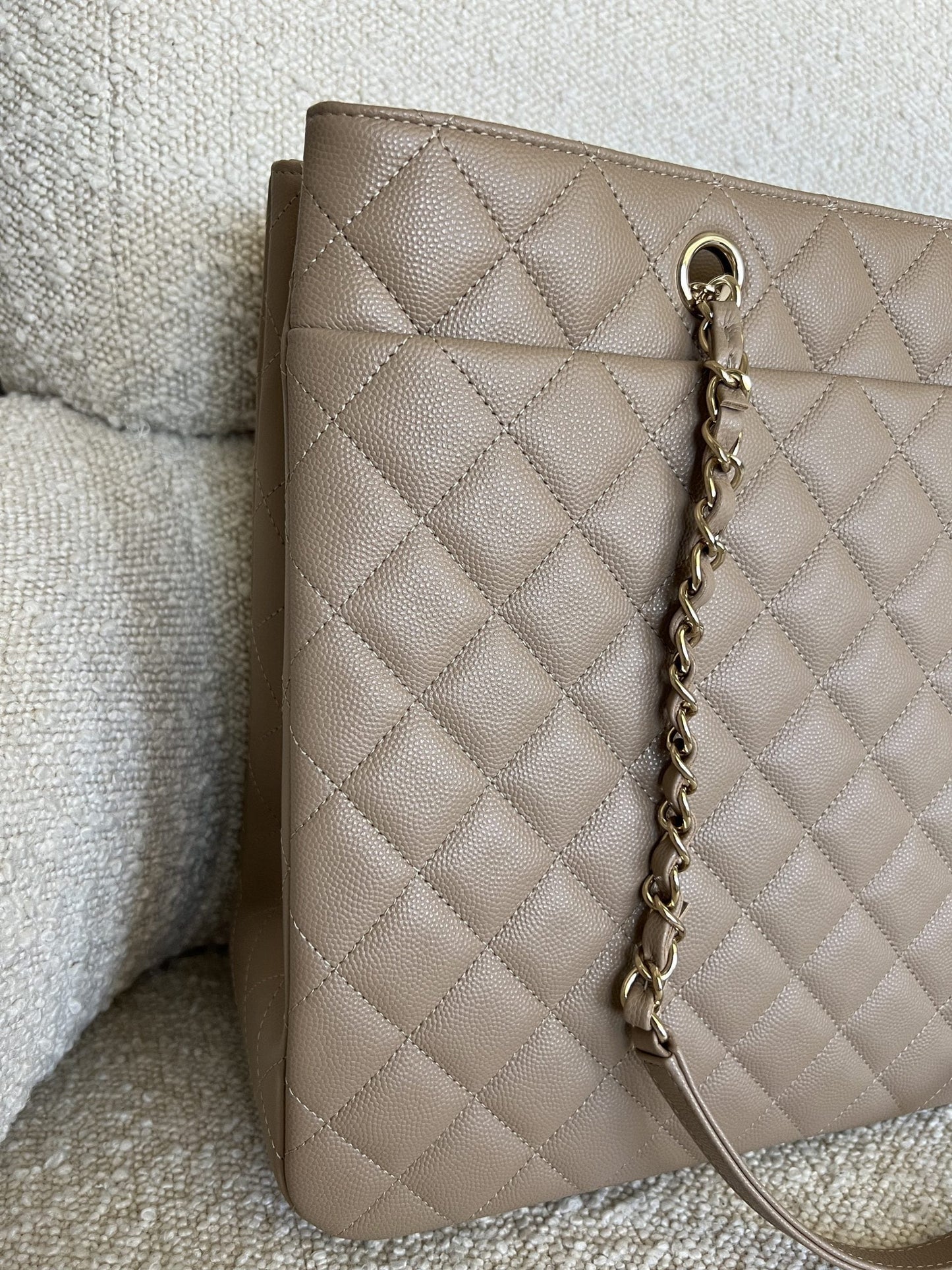 22A Dark Beige Caviar Quilted Shopping tote Large LGHW