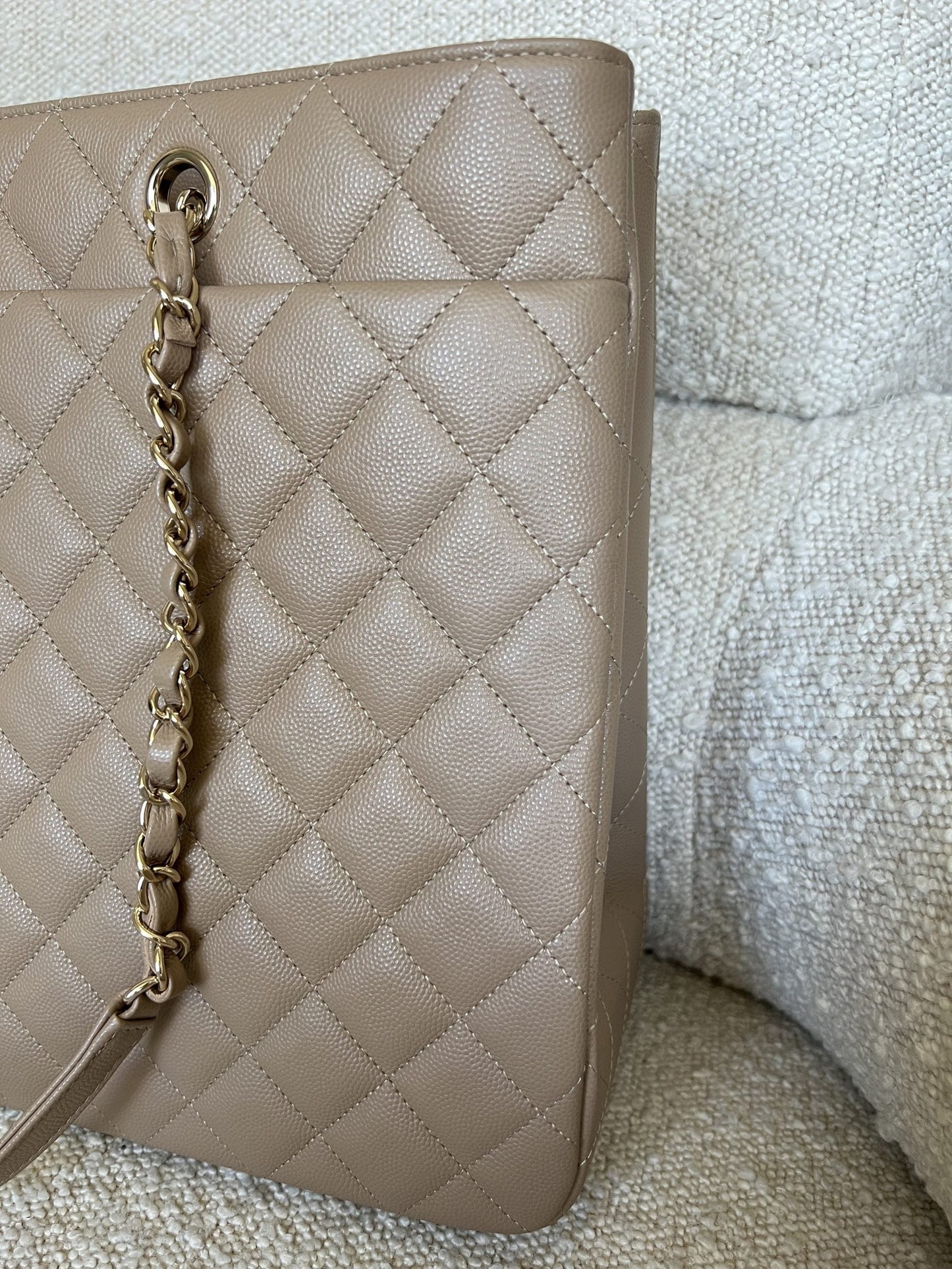 22A Dark Beige Caviar Quilted Shopping tote Large LGHW