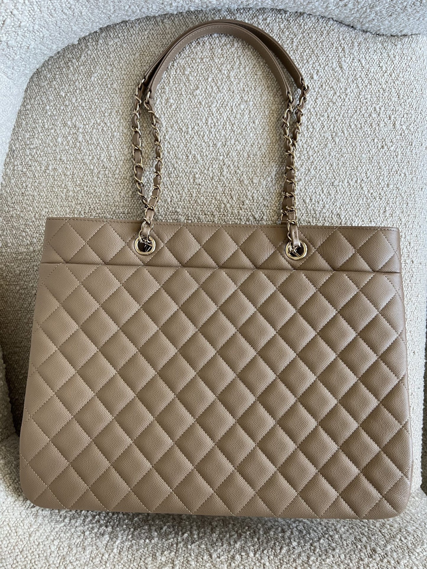22A Dark Beige Caviar Quilted Shopping tote Large LGHW