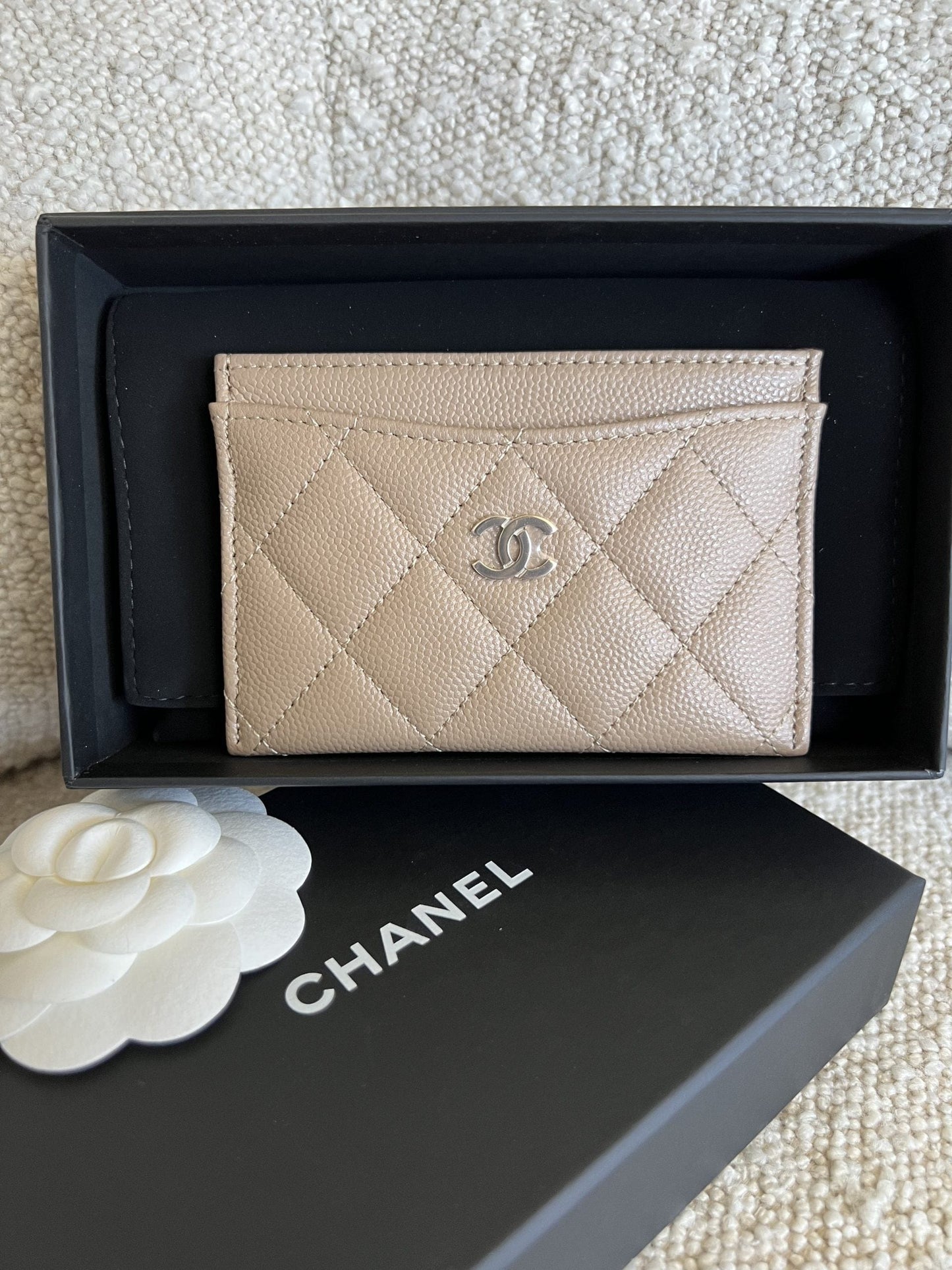 22A Dark Beige Caviar Quilted Card Holder LGHW