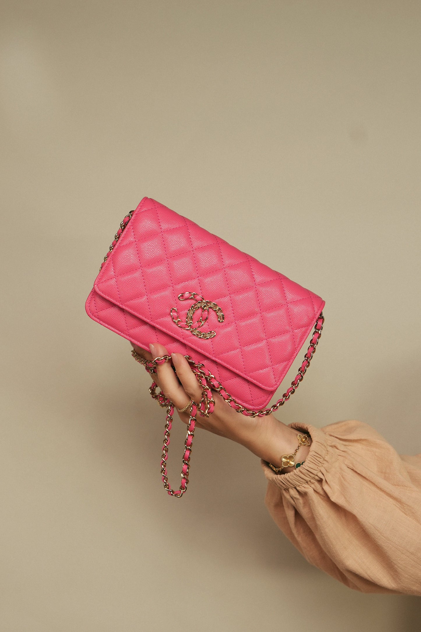 20K Pink Caviar Quilted Wallet on Chain WOC LGHW