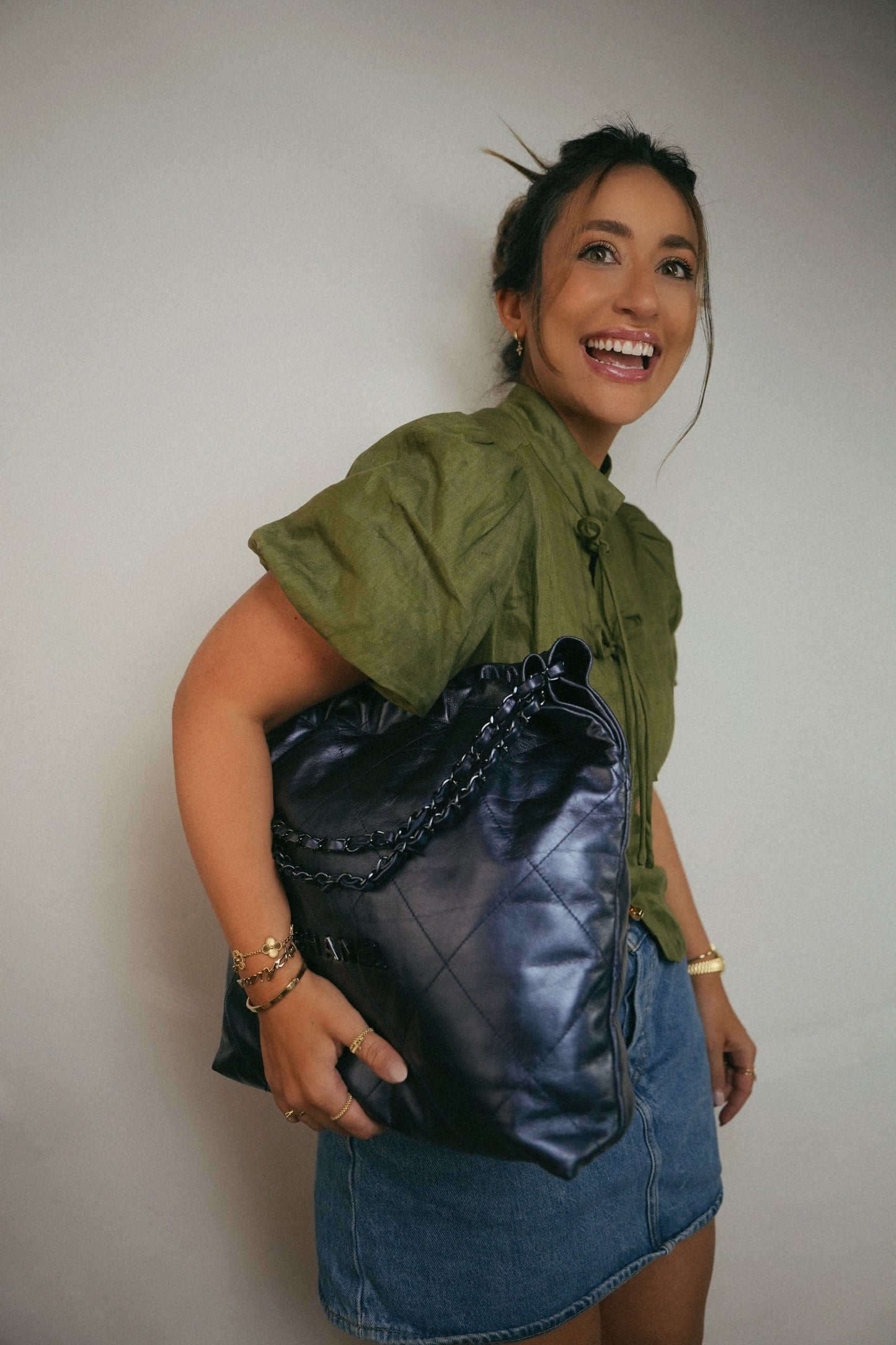 22A Metallic Navy Calfskin Quilted 22 Medium Hobo Bag