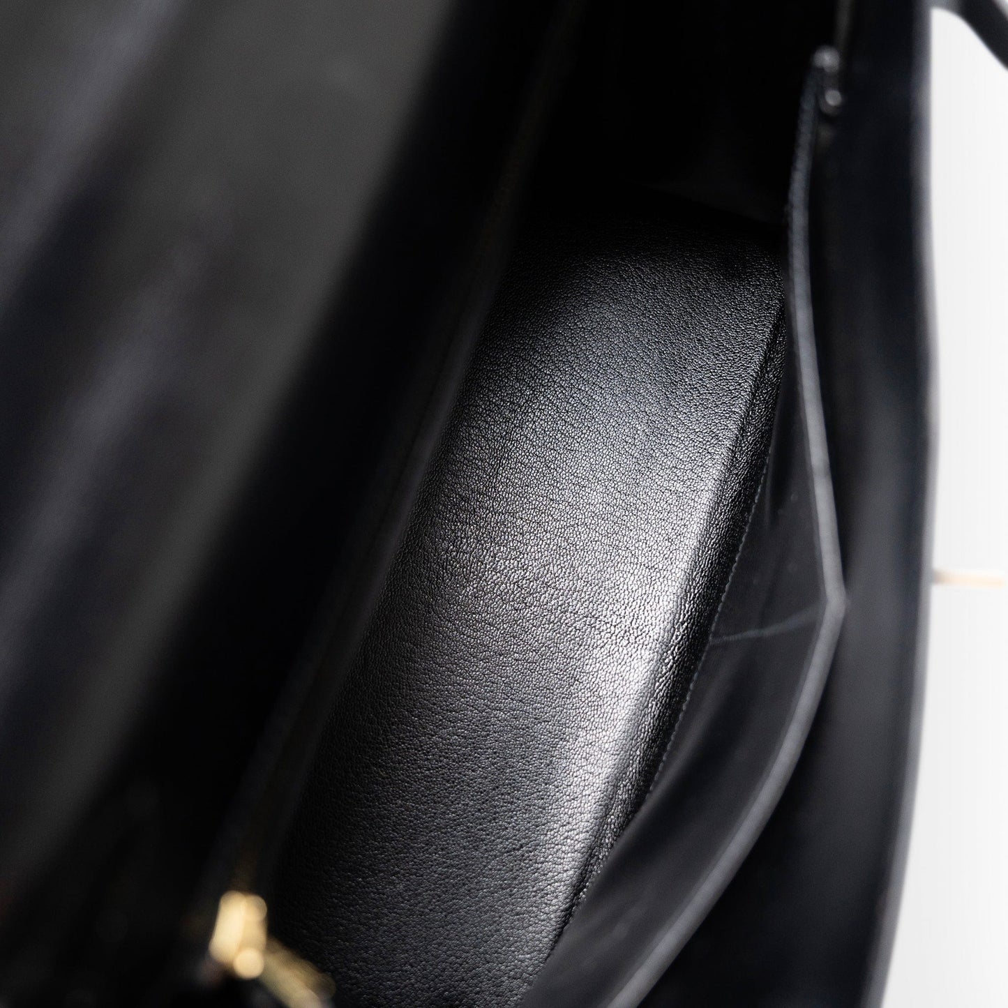 Vintage Kelly 28 Black Box Calfskin Gold Plated X Circle Stamp w/ Wallet