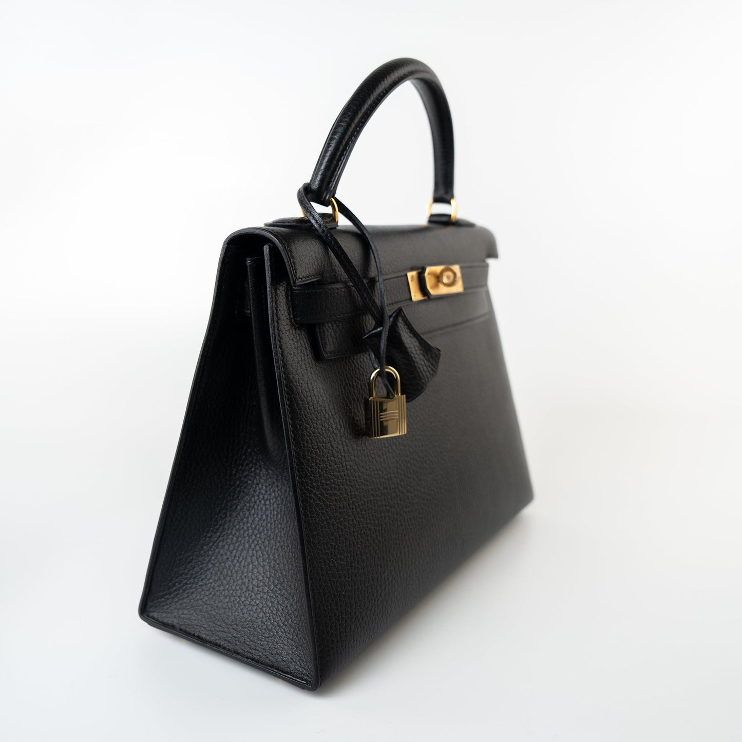 Vintage Kelly 28 Black Ardennes Leather Gold Plated Hardware Z Stamp